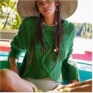 FREE PEOPLE Cutting Edge Cable Knit Sweater Kelly Green Sz Large  $148